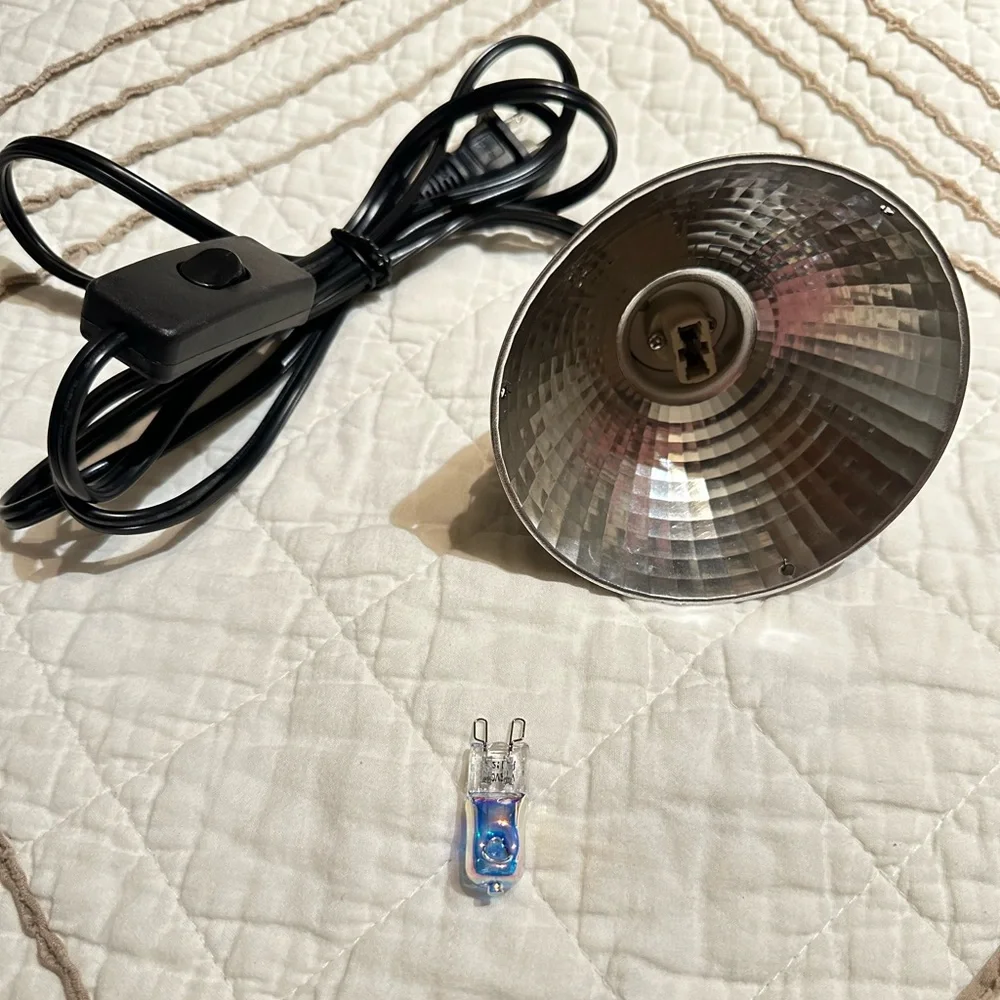 Zilla Light & Heat Halogen Mini Dome For Reptile Terrariums